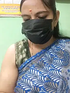 Queen-Neha online show from 11/26/25, 06:53