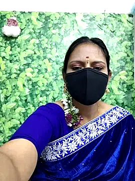 Queen-Neha online show from 12/20/25, 06:37