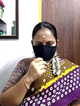 Queen-Neha online show from 01/16/26, 03:27