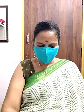 Queen-Neha online show from 02/12/26, 05:41