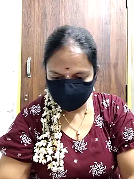 Queen-Neha online show from 04/11/26, 06:12