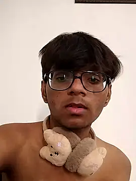 akshr1099 online show from 11/22/25, 03:05