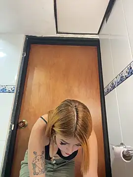 LeahCat69 online show from 11/29/25, 01:52