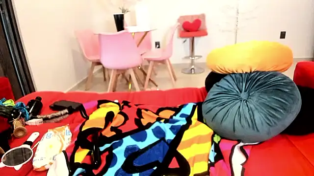 latinbitch online show from 01/11/26, 05:07