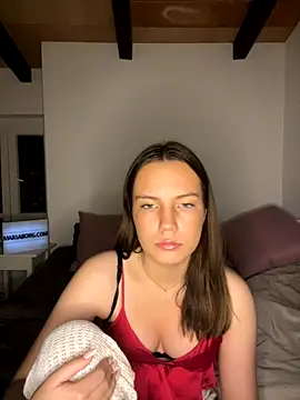 Snapshot of Sandrasnoww chatting on 12/04/25, 08:17 Sandrasnoww online show from 12/04/25, 08:17