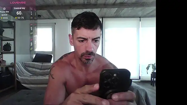 vanessato online show from 02/14/26, 09:44