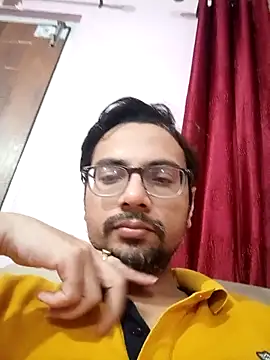 Snapshot of Rajkinky2028 chatting on 11/18/25, 05:17 Rajkinky2028 online show from 11/18/25, 05:17