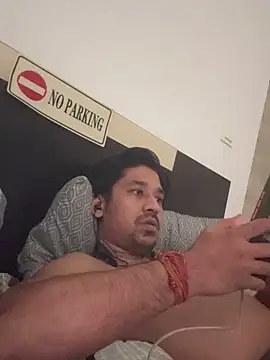 Jhonneeey online show from 12/15/25, 12:48