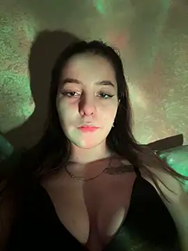 Anoraaa8A online show from 03/21/26, 10:57