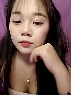 Baa-bee22 online show from 04/16/26, 01:39