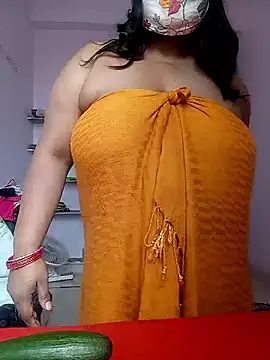 CUTE-LOVE-SWEETS online show from 01/17/26, 04:50