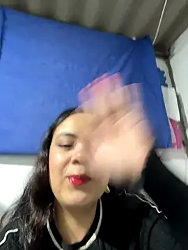 VioleeSaenz online show from 11/25/25, 05:29