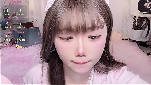 Snapshot of lucky-188 chatting on 12/22/25, 08:22 lucky-188 online show from 12/22/25, 08:22