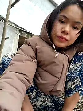 Xiu-L online show from 02/05/26, 03:11