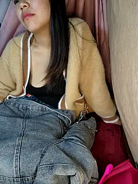 Xiu-L online show from 02/09/26, 09:30