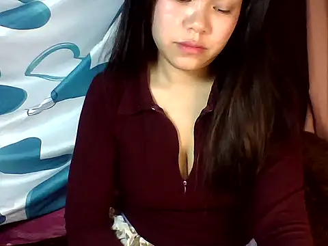 Xiu-L online show from 02/12/26, 07:36