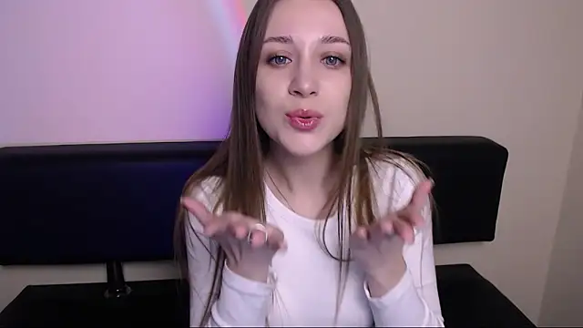 Snapshot of MillaTems_ chatting on 11/24/25, 07:52 MillaTems online show from 11/24/25, 07:52