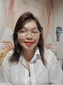 Snapshot of Cover-baa chatting on 06/14/26, 04:20 Cover-baa online show from 06/14/26, 04:20