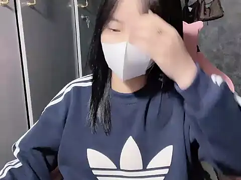 Hellen2999 online show from 11/26/25, 02:34