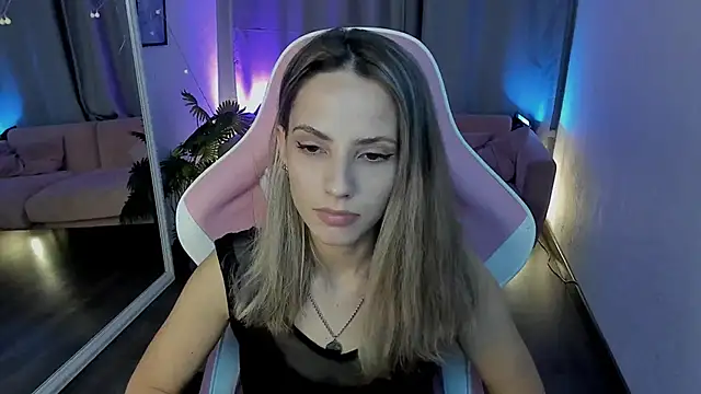 amelia meili online show from 12/02/25, 12:54