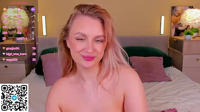 KiraRuiz online show from 02/03/26, 06:40