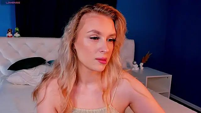 KiraRuiz online show from 02/24/26, 01:03