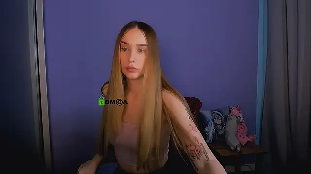  kellykitten  online show from 11/22/25, 10:47