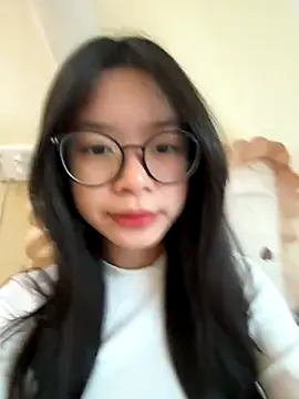 mau155  online show from 12/19/25, 12:28