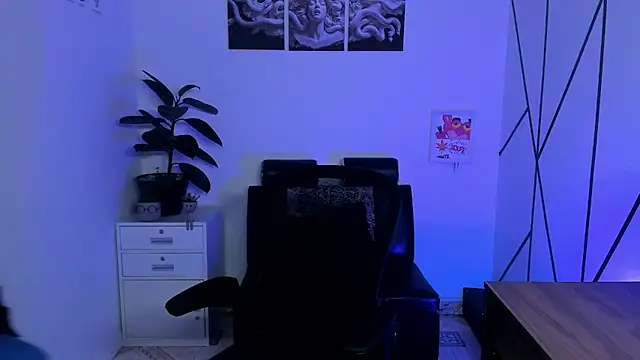 James Adams 01 online show from 11/28/25, 12:19