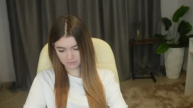 AngelesBenitz online show from 11/20/25, 01:22