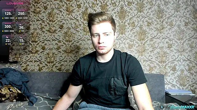 Maxhornyblondieman online show from 02/08/26, 01:03