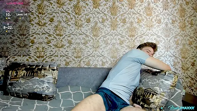 Maxhornyblondieman online show from 03/21/26, 09:03