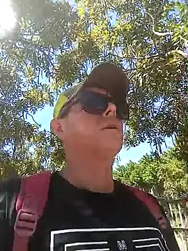 Snapshot of juunioreest chatting on 01/08/26, 05:37 juunioreest online show from 01/08/26, 05:37