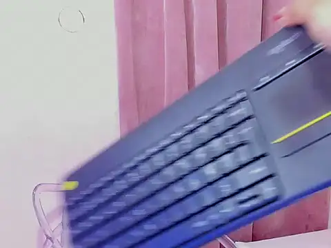 Xelena Kiss online show from 11/27/25, 01:07