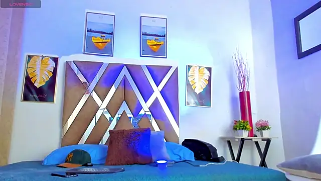 Snapshot of __Miguel7w7 chatting on 11/30/25, 01:37 Miguel7w7 online show from 11/30/25, 01:37