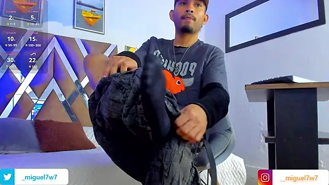 Snapshot of __Miguel7w7 chatting on 01/10/26, 07:15 Miguel7w7 online show from 01/10/26, 07:15
