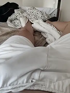 berkkderlerr online show from 04/18/26, 09:02