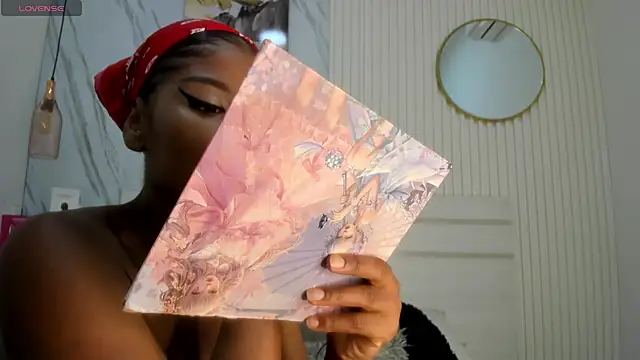 Afro Luna online show from 04/11/26, 10:52