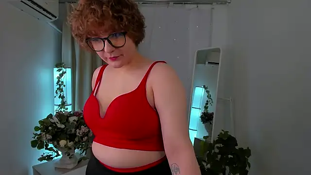 Snapshot of melissa___moore chatting on 11/22/25, 05:50 melissa moore online show from 11/22/25, 05:50