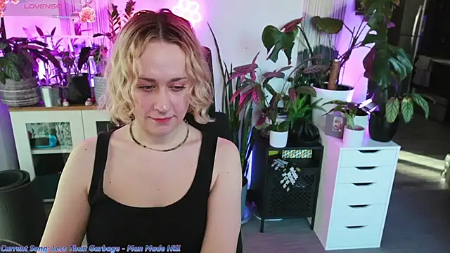 xzoeyryanx online show from 01/18/26, 06:44