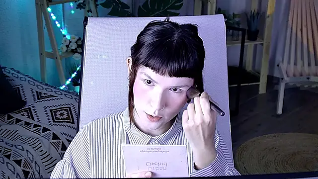 RickiOwens online show from 12/04/25, 08:12