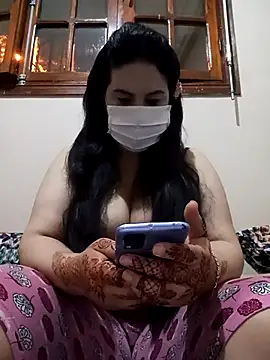 fati35flou online show from 04/18/26, 08:20