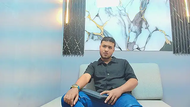 Snapshot of PAUL_GLENN1 chatting on 11/17/25, 09:20 PAUL GLENN1 online show from 11/17/25, 09:20