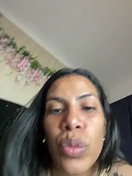 ArielleMillerr- online show from 02/08/26, 05:38