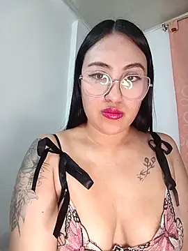 KatyVelvet07 online show from 12/05/25, 09:40