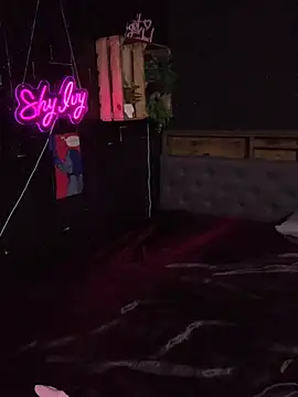 Shy-Ivy online show from 03/25/26, 10:49