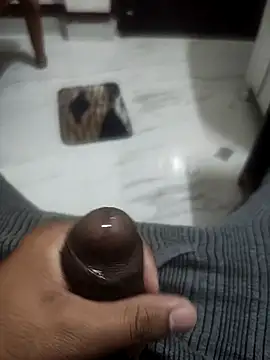 Snapshot of big_cum_load chatting on 11/26/25, 03:02 big cum load online show from 11/26/25, 03:02