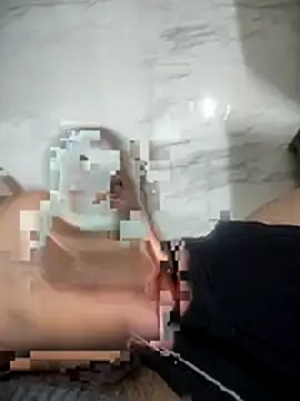 Snapshot of big_cum_load chatting on 12/14/25, 12:21 big cum load online show from 12/14/25, 12:21