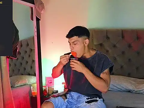 blorelopez online show from 12/18/25, 07:53