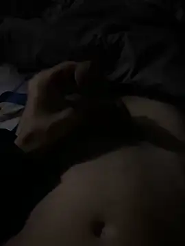 Snapshot of lalaa77 chatting on 12/23/25, 02:31 lalaa77 online show from 12/23/25, 02:31